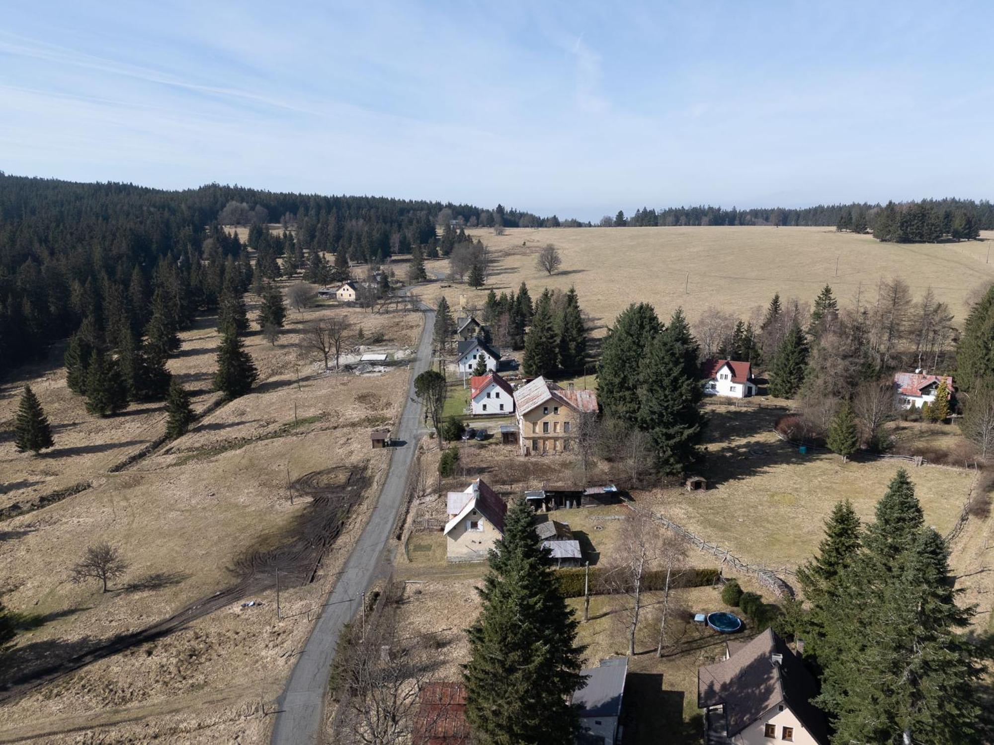 Apartment-Chalet-Chaloupka U Trnku ラーズニェ・キンジュヴァルト エクステリア 写真