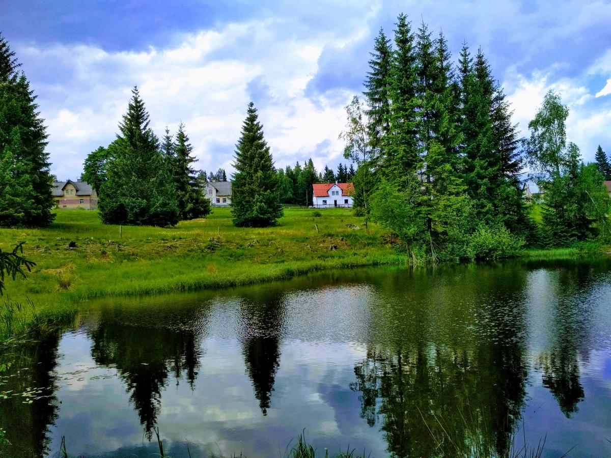 Apartment-Chalet-Chaloupka U Trnku ラーズニェ・キンジュヴァルト エクステリア 写真
